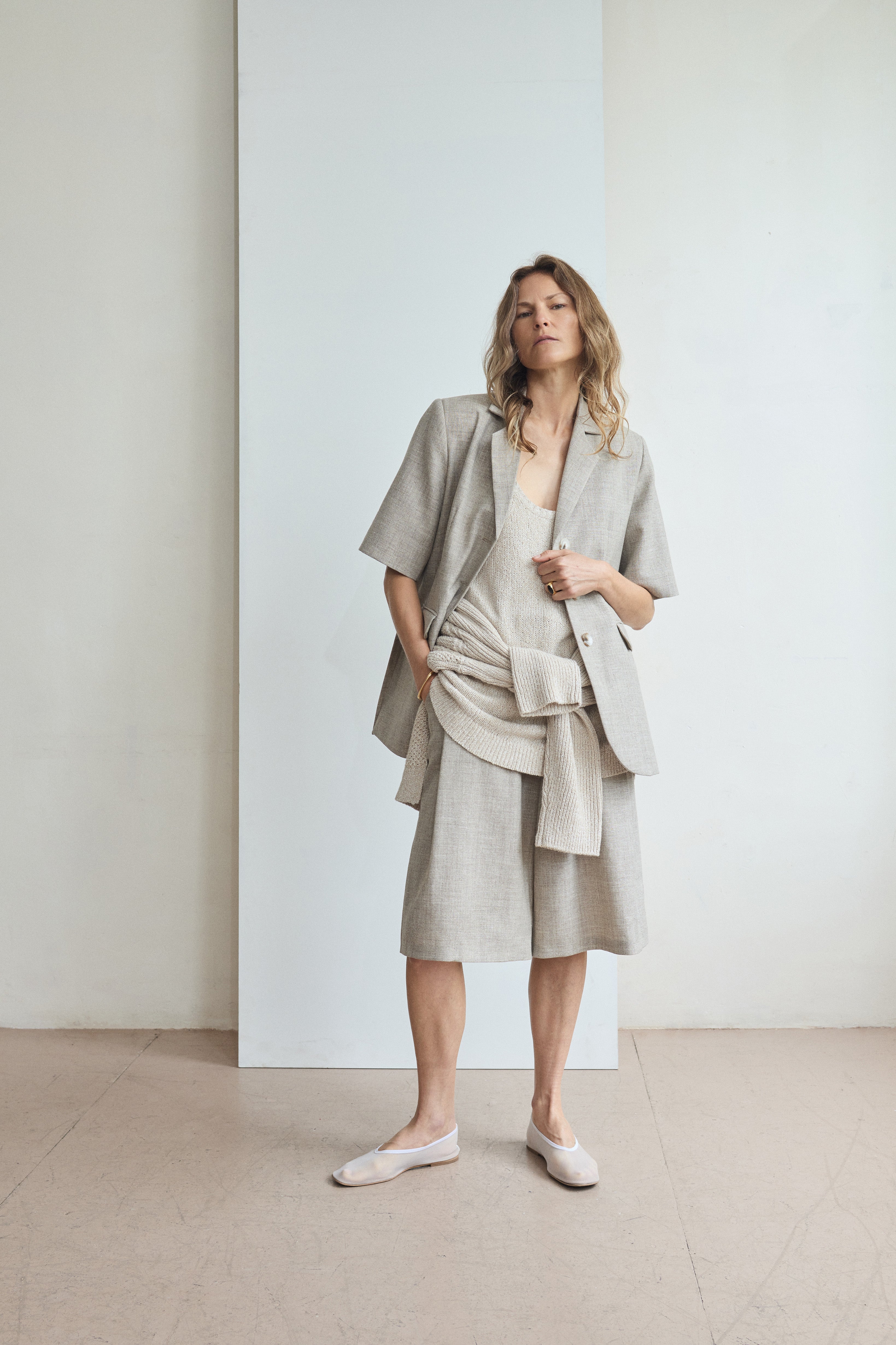 ARIA GREY UNDYED SHORTS